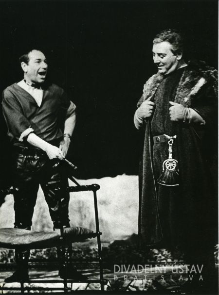 Ctibor Filčík (Goetz), Martin Gregor (Bankár)