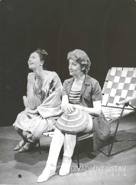 Eva Kristínová (Elsie), Mária Prechovská (Louise)