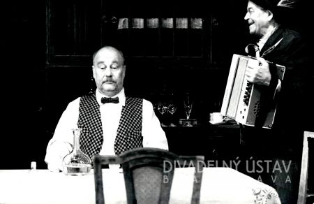 Leopold Haverl (Karl Bockerer), Ivan Rajniak (Hatzinger)