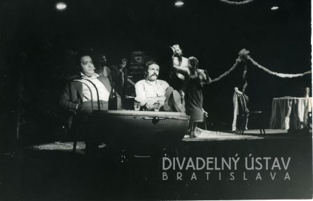 Július Farkaš (Tučný pán), Marián Zednikovič (Michal)