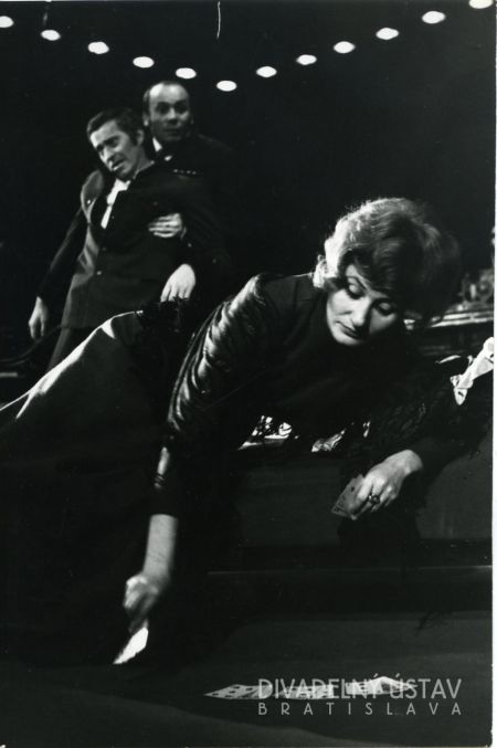 Andrej Mojžiš (Edgar), Tomáš Žilinčík (Kurt), Klára Dubovicová (Alice)