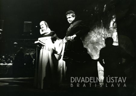 Igor Lacko (Briano), Gurgen Ovsepian (Aroldo)