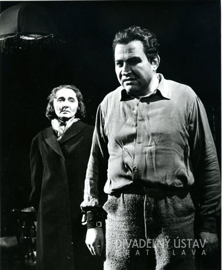 Mária Bancíková (Beatrice), Viliam Záborský (Eddie)