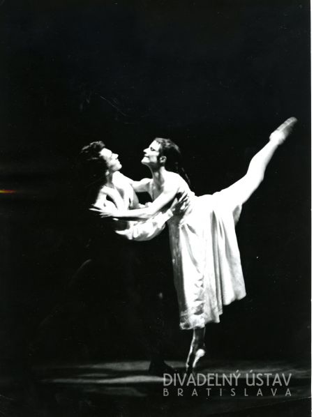 Jurij P. Plavnik (Alexej Vronskij), Gabriela Zahradníková (Anna Kareninová)