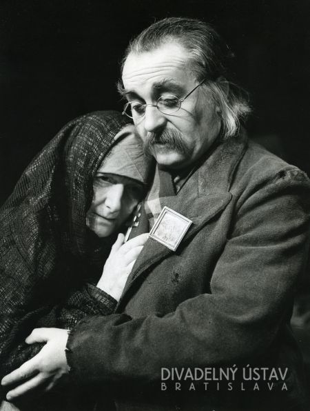 Naďa Hejná (Anna), Tibor Bogdan (Luka)