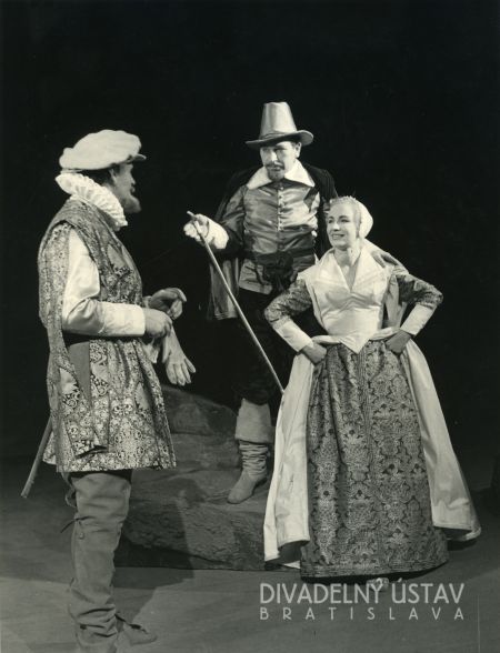 Mikuláš Huba (George Page), Ctibor Filčík (Frank Ford), Mária Kráľovičová (Pani Fordová)
